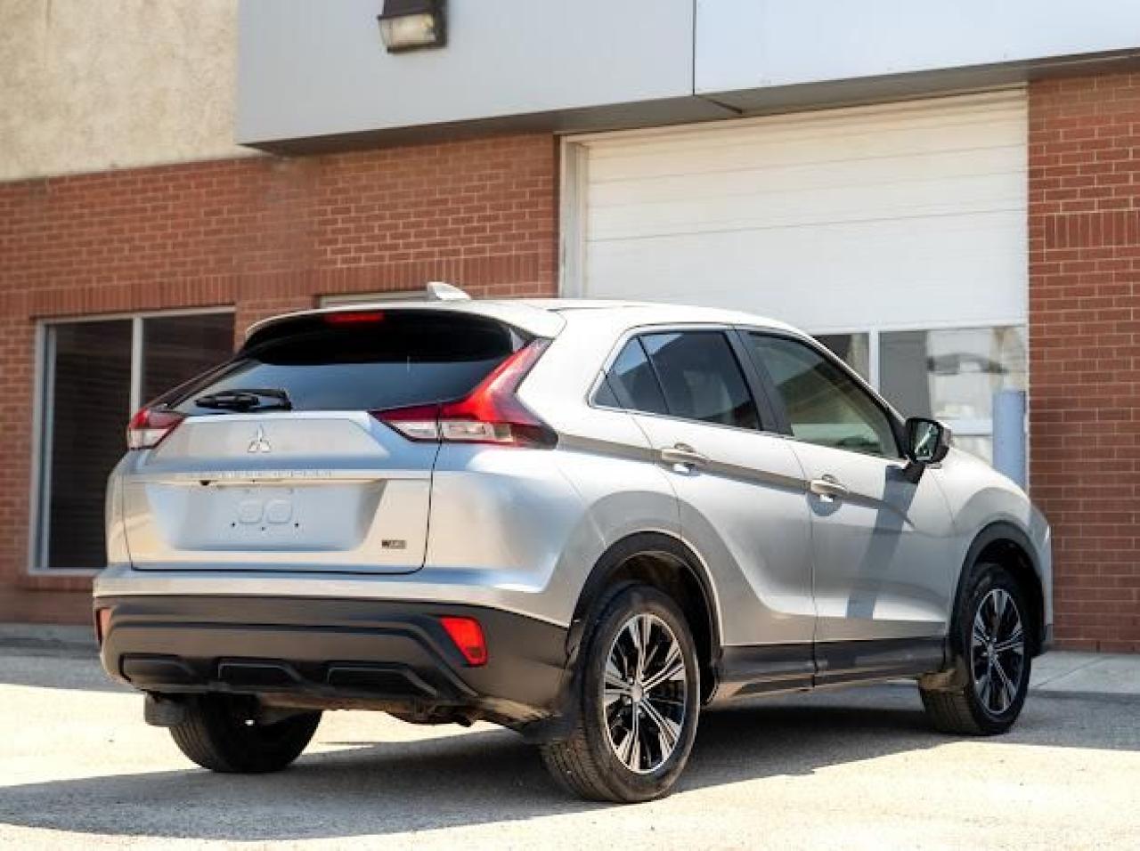 2022 Mitsubishi Eclipse Cross ES - Photo #4