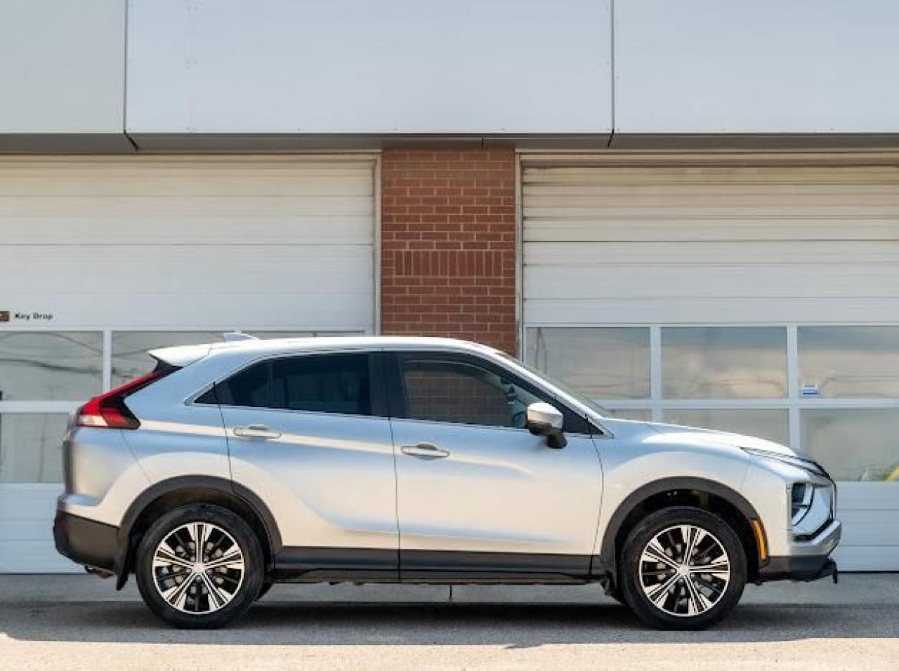 2022 Mitsubishi Eclipse Cross ES - Photo #5
