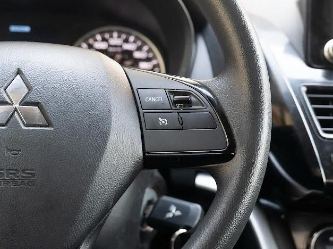 2022 Mitsubishi Eclipse Cross ES - Photo #13