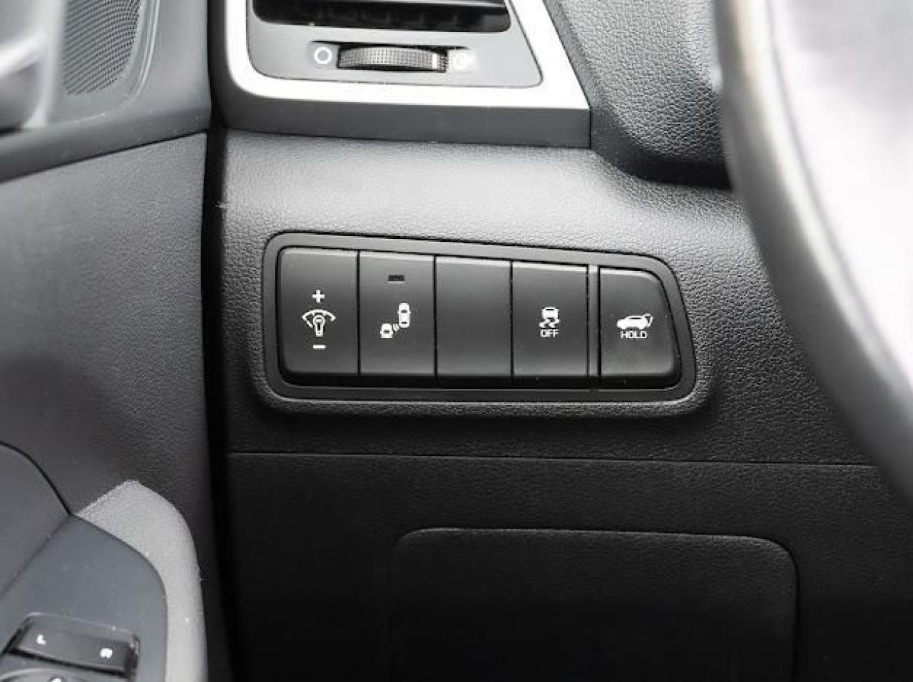2017 Hyundai Tucson Limited - Photo #17