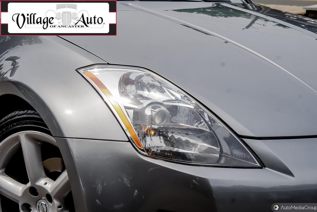 2004 Nissan 350Z TOURING - Photo #2