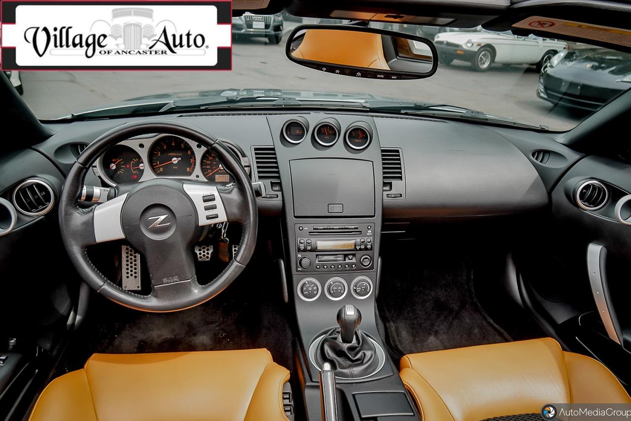 2004 Nissan 350Z TOURING - Photo #16