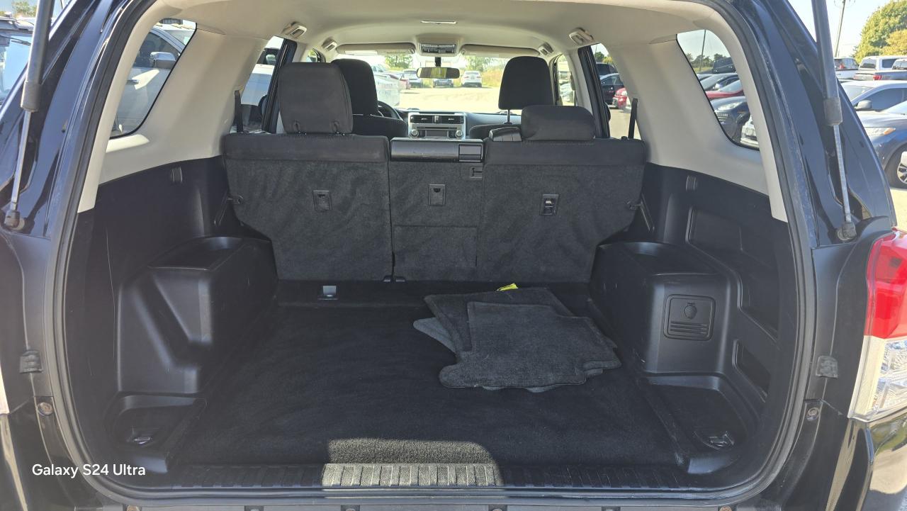 2013 Toyota 4Runner SR5 - Photo #17