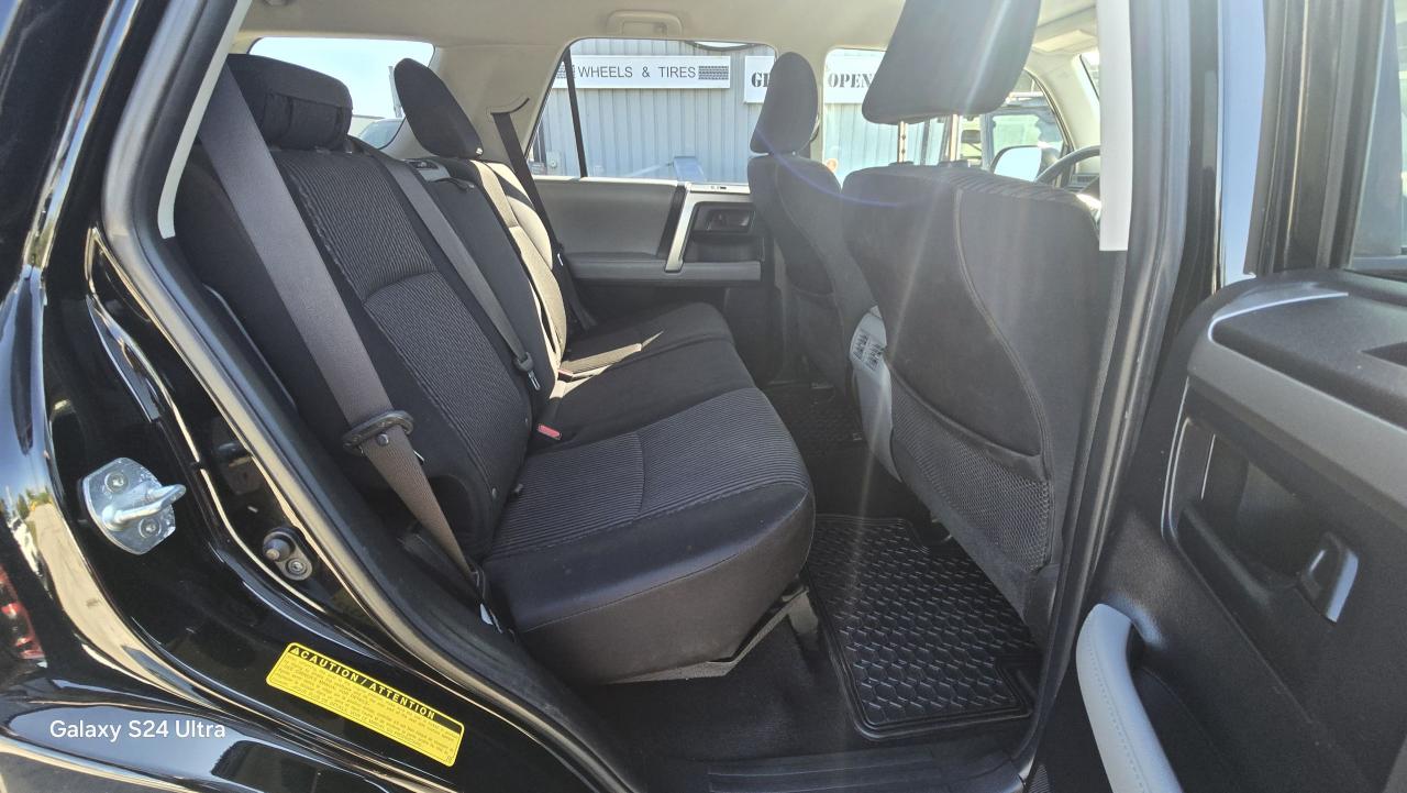 2013 Toyota 4Runner SR5 - Photo #15