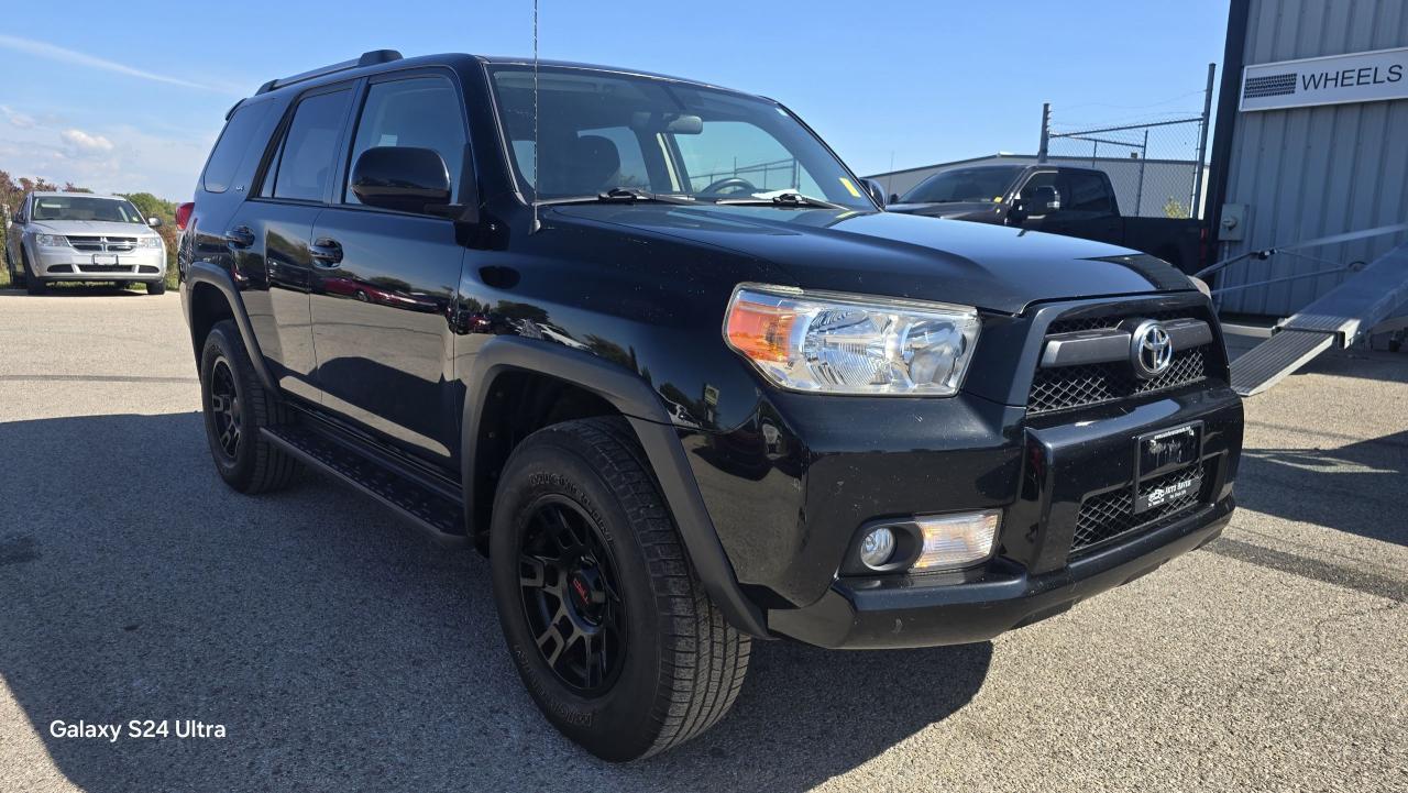 2013 Toyota 4Runner SR5 - Photo #7