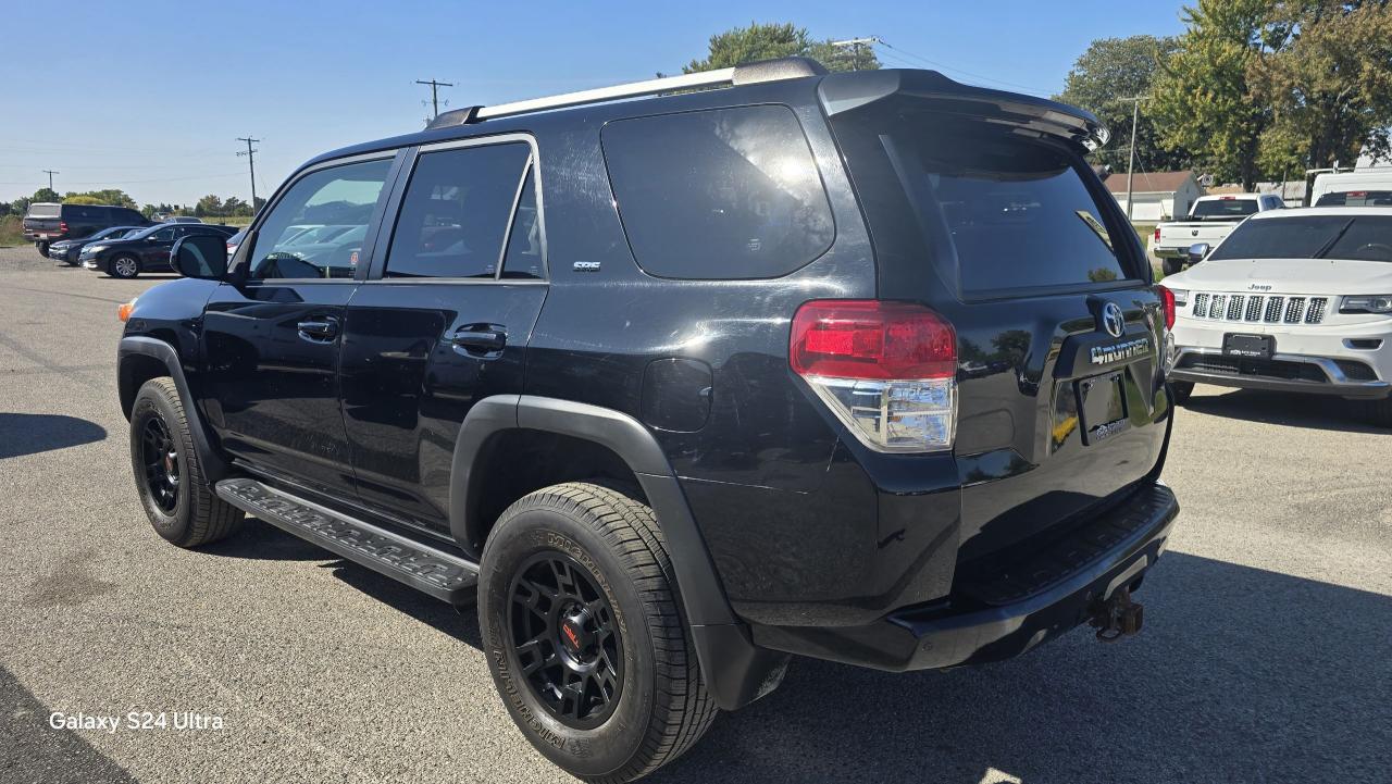 2013 Toyota 4Runner SR5 - Photo #3
