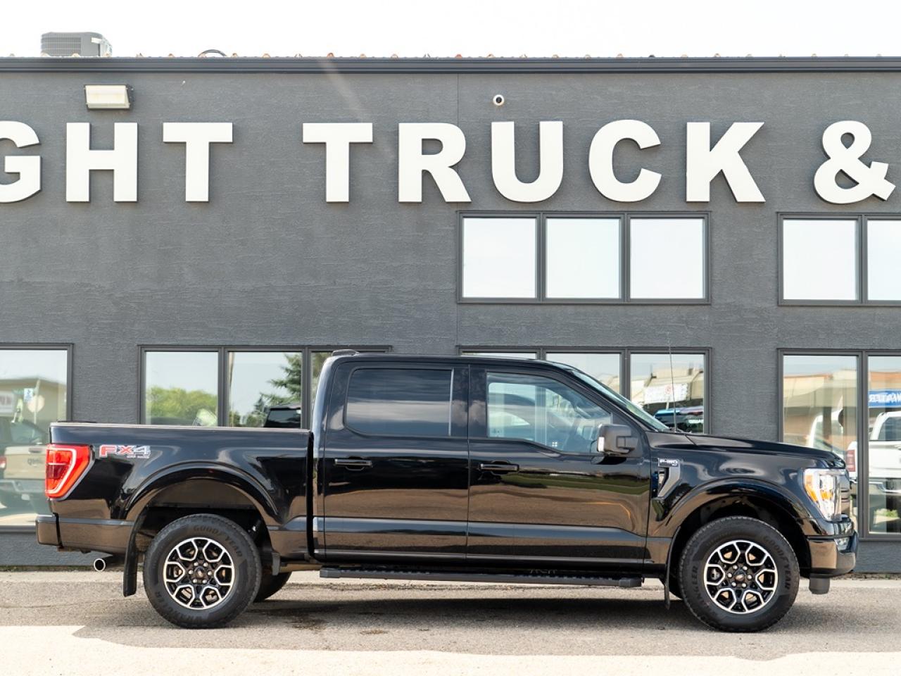 2023 Ford F-150 XLT 4WD SuperCrew 5.5' Box 3.5L Photo26
