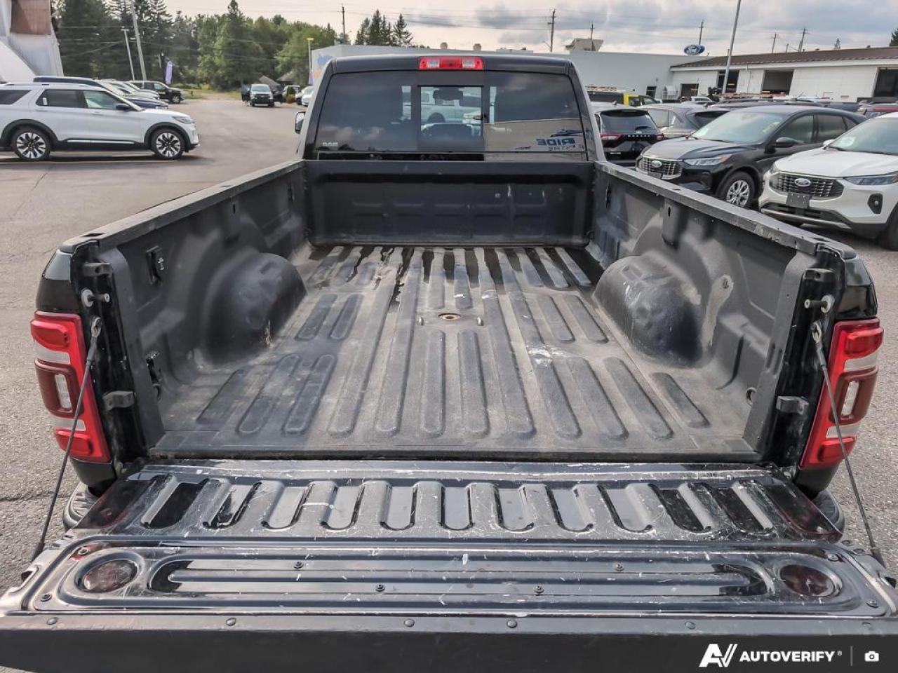 2022 RAM 3500 Laramie 6.7L CUMMINS | DUAL REAR WHEELS Photo