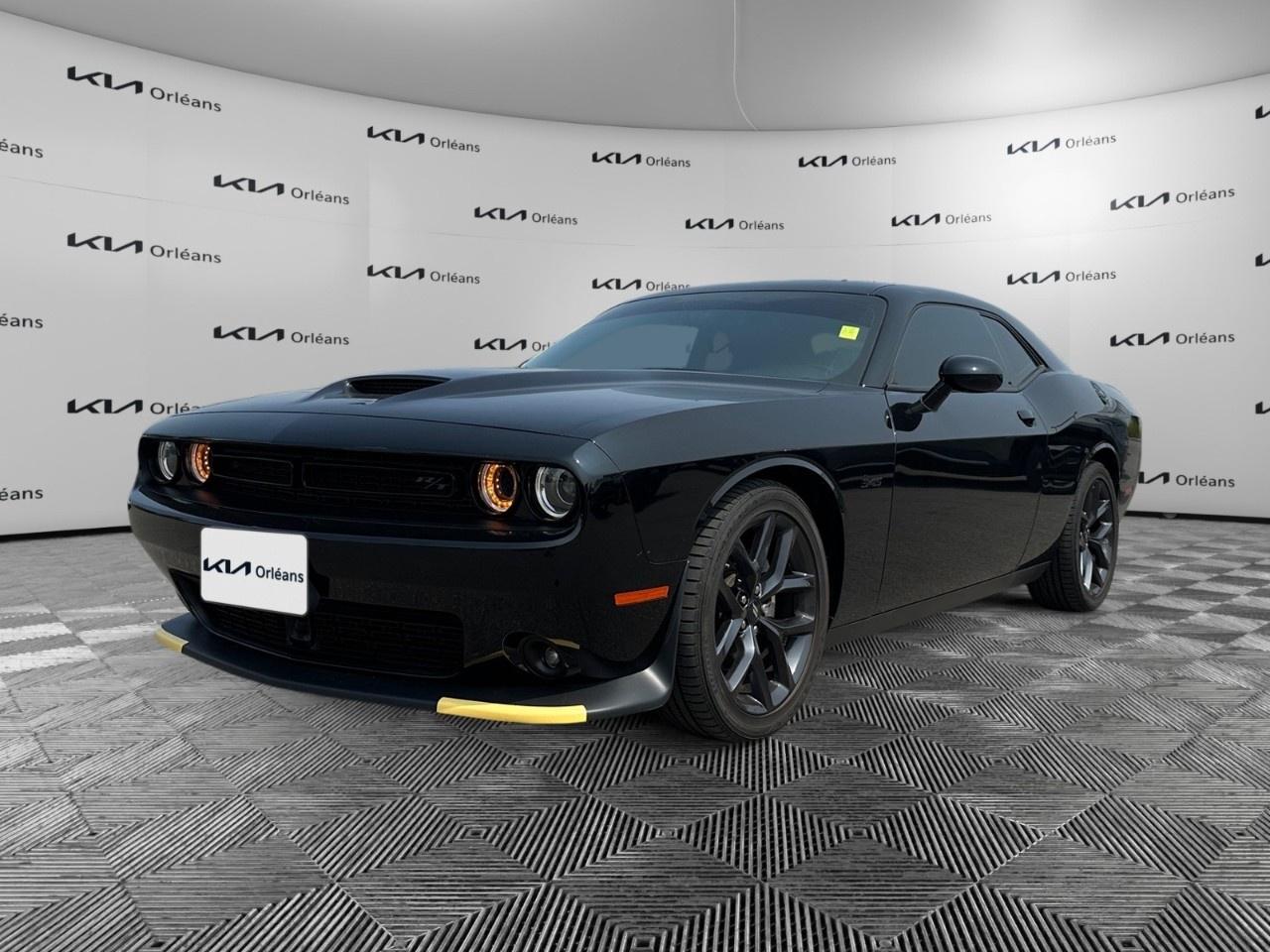 Used 2023 Dodge Challenger R/T RWD for sale in Orleans, ON