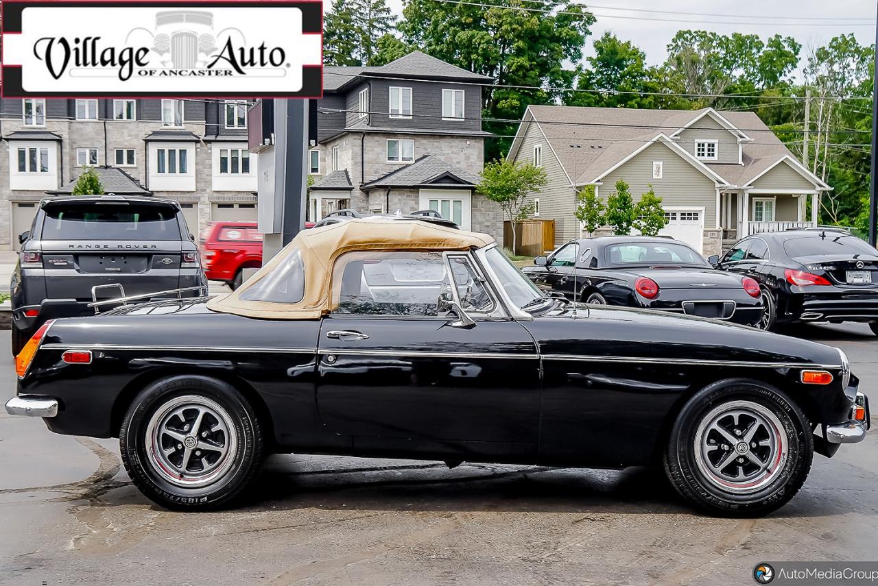 1972 MG MGB Roadster  - Photo #3
