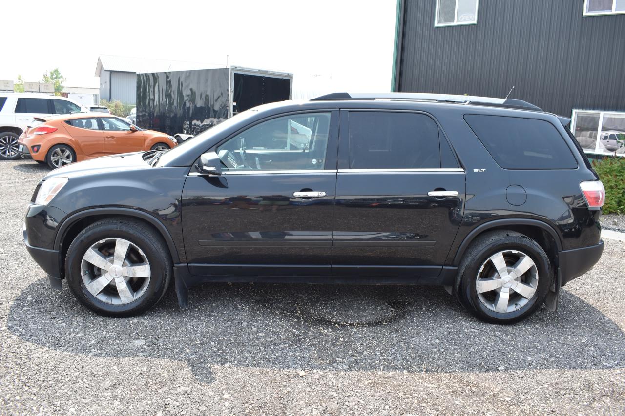 2011 GMC Acadia SLT1 - Photo #2