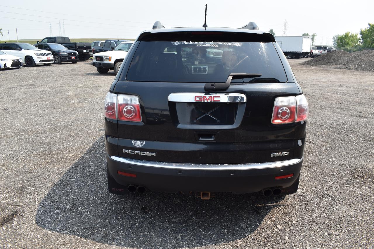 2011 GMC Acadia SLT1 - Photo #4