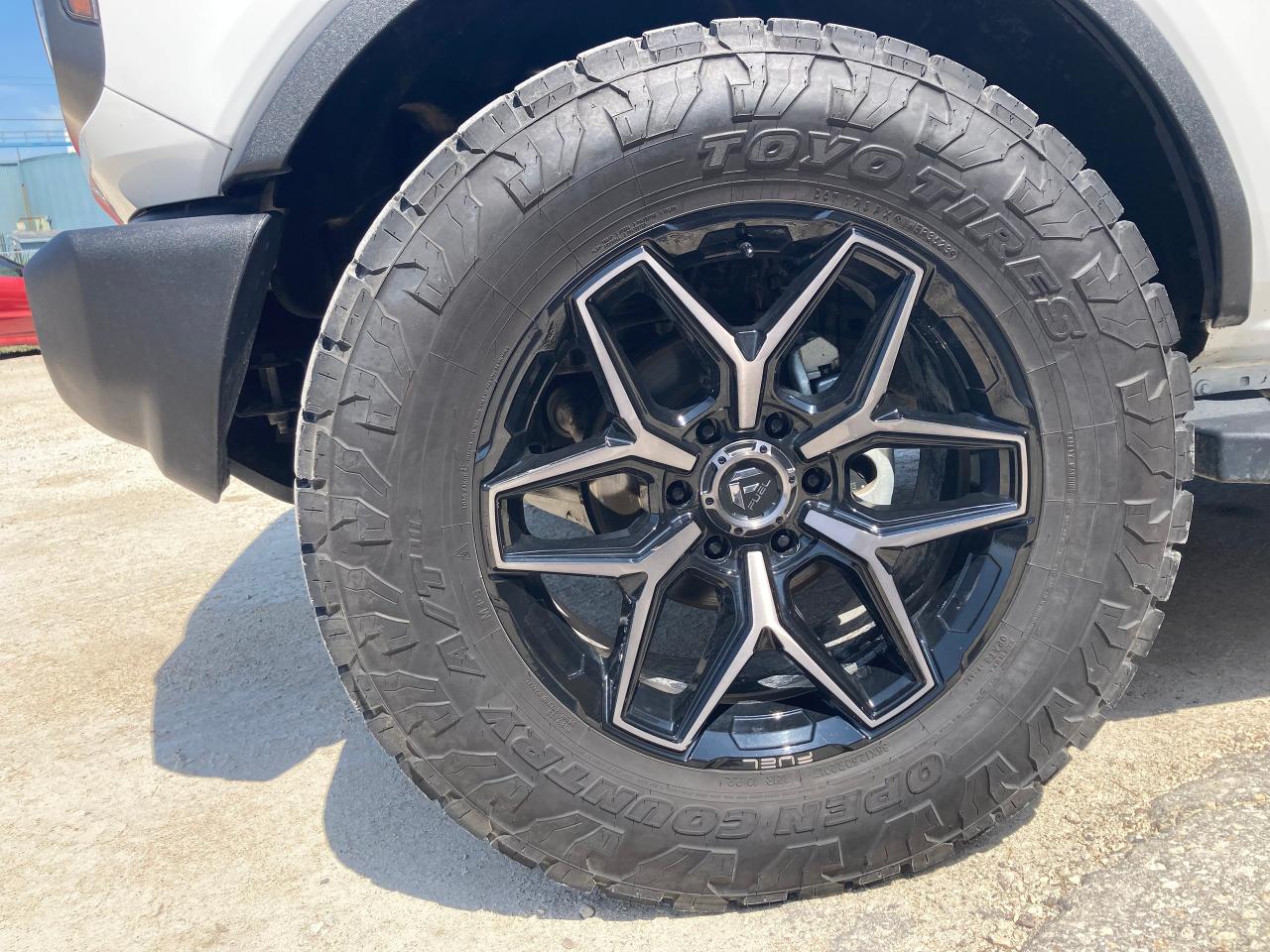 2022 Ford Bronco Big Bend - Photo #9