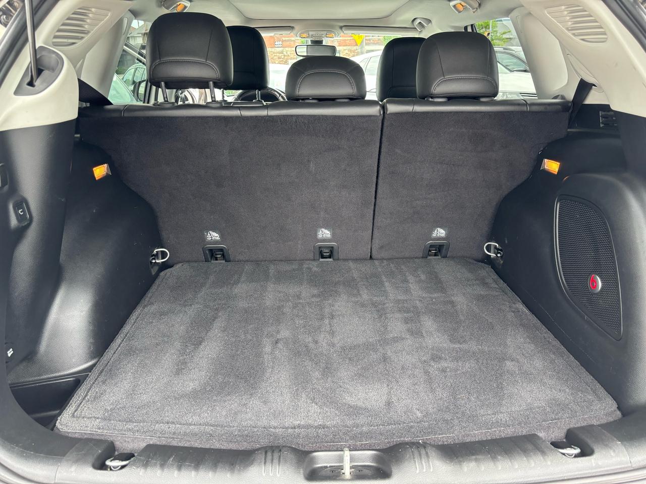 2019 Jeep Compass Trailhawk ** 4WD, NAV, HTD SEAT ** Photo