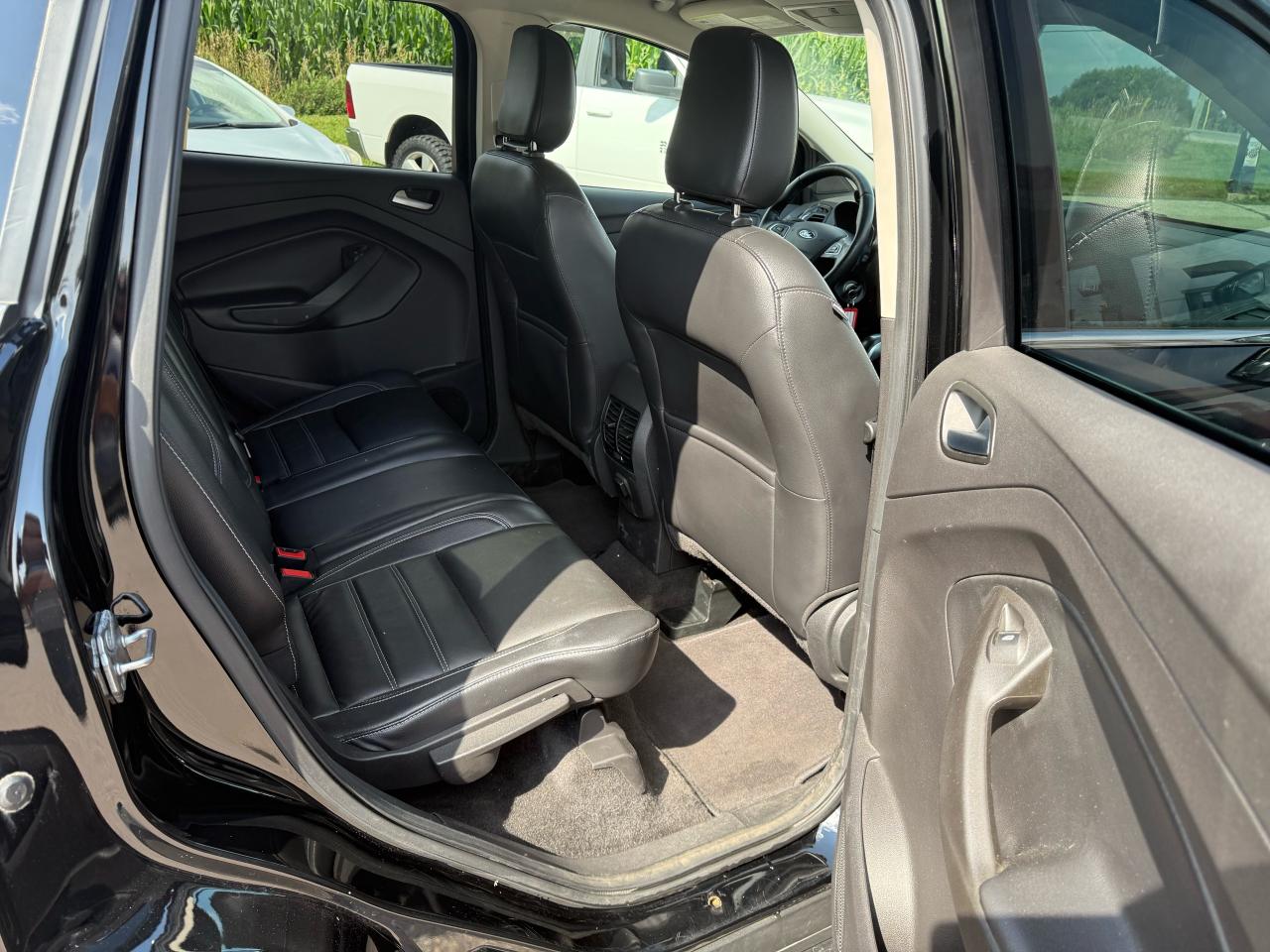 2018 Ford Escape SEL 2.0L 4x4 - Photo #5