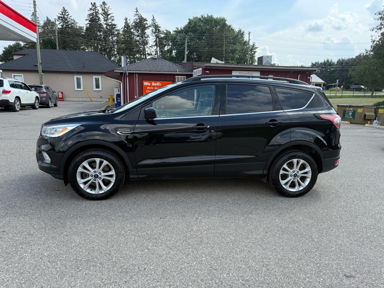 2018 Ford Escape SEL 2.0L 4x4 - Photo #16