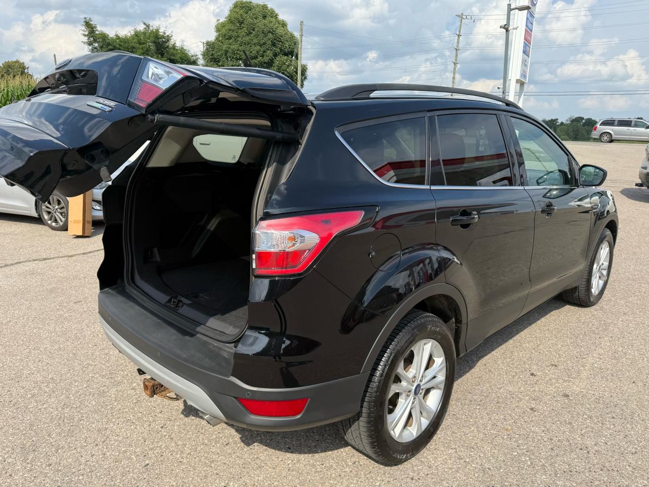 2018 Ford Escape SEL 2.0L 4x4 - Photo #10