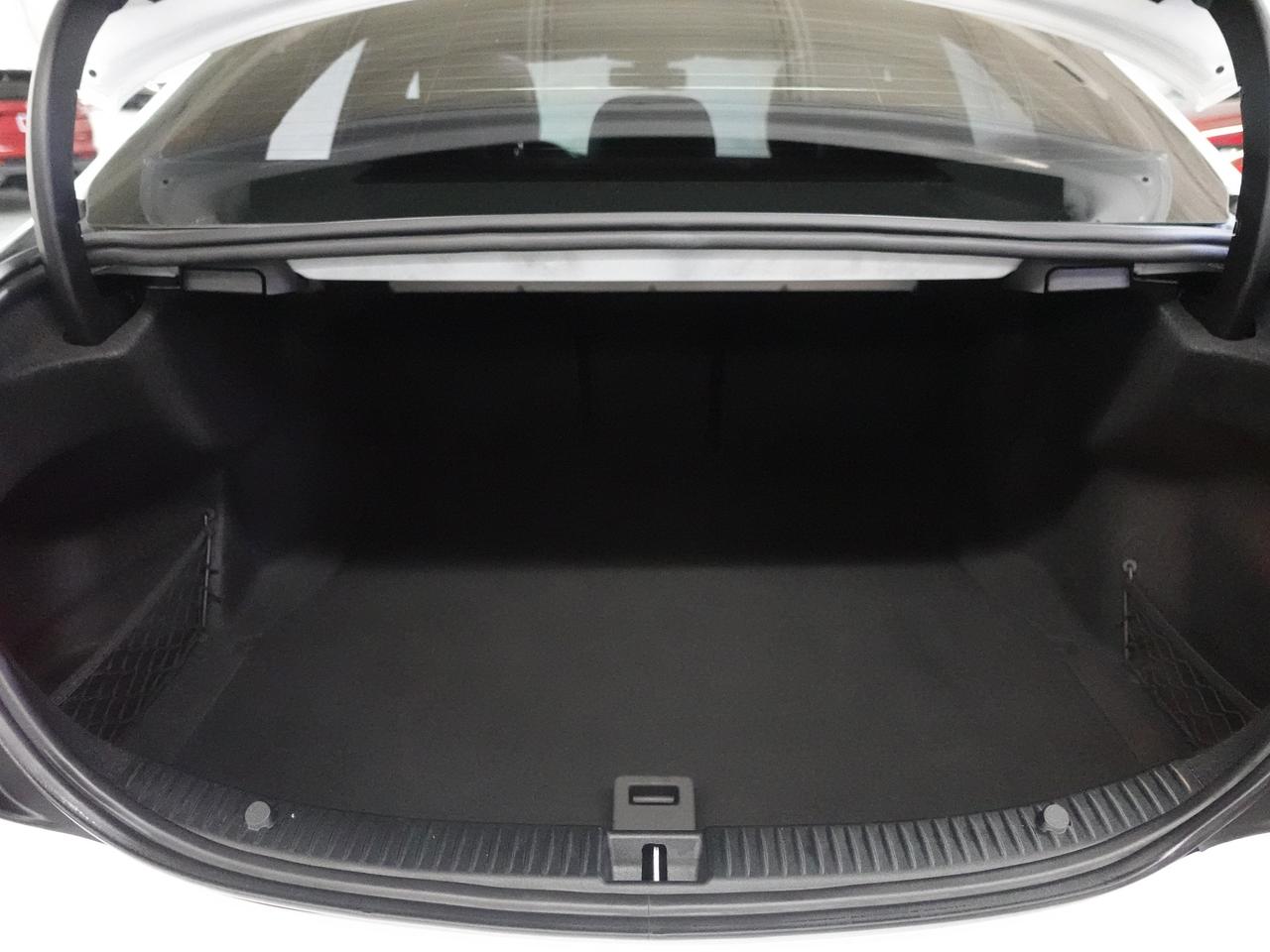 2020 Mercedes-Benz C-Class 4MATIC | Nav | Leather | Pano roof | BSM | CarPlay Photo