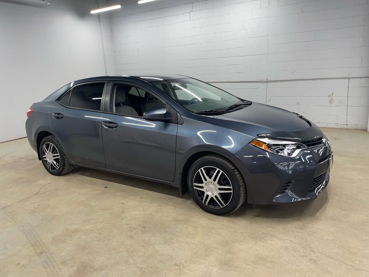 Used 2016 Toyota Corolla LE for sale in Guelph, ON