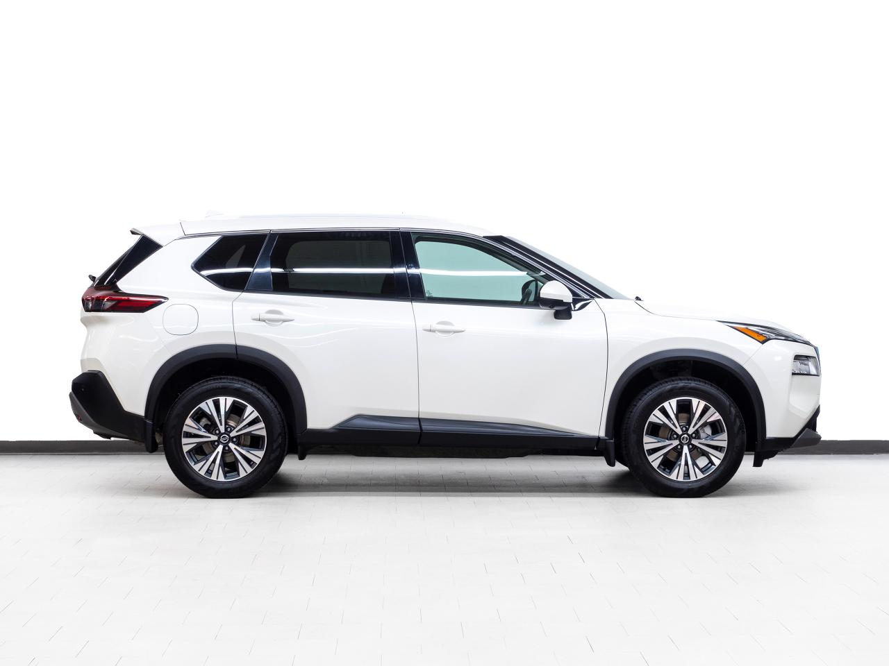 2021 Nissan Rogue SV | AWD | Leather | Pano roof | BSM | CarPlay