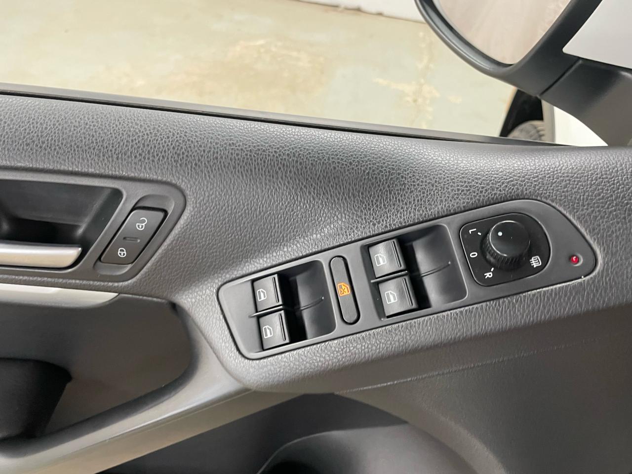2015 Volkswagen Tiguan COMFORTLINE Photo20