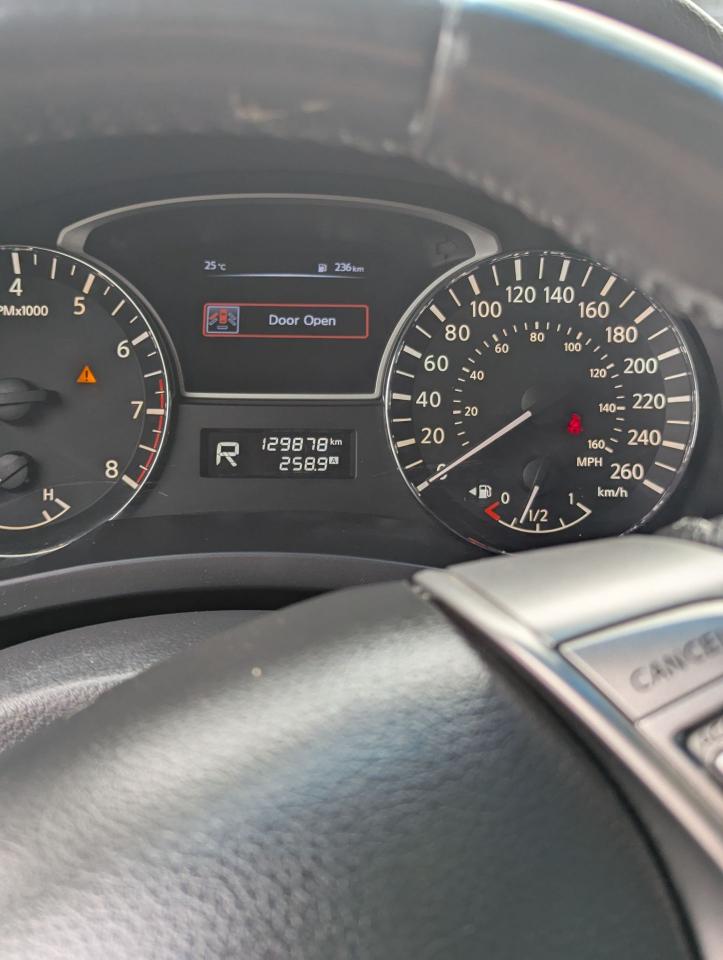 2015 Nissan Altima 2.5 SV - Photo #15