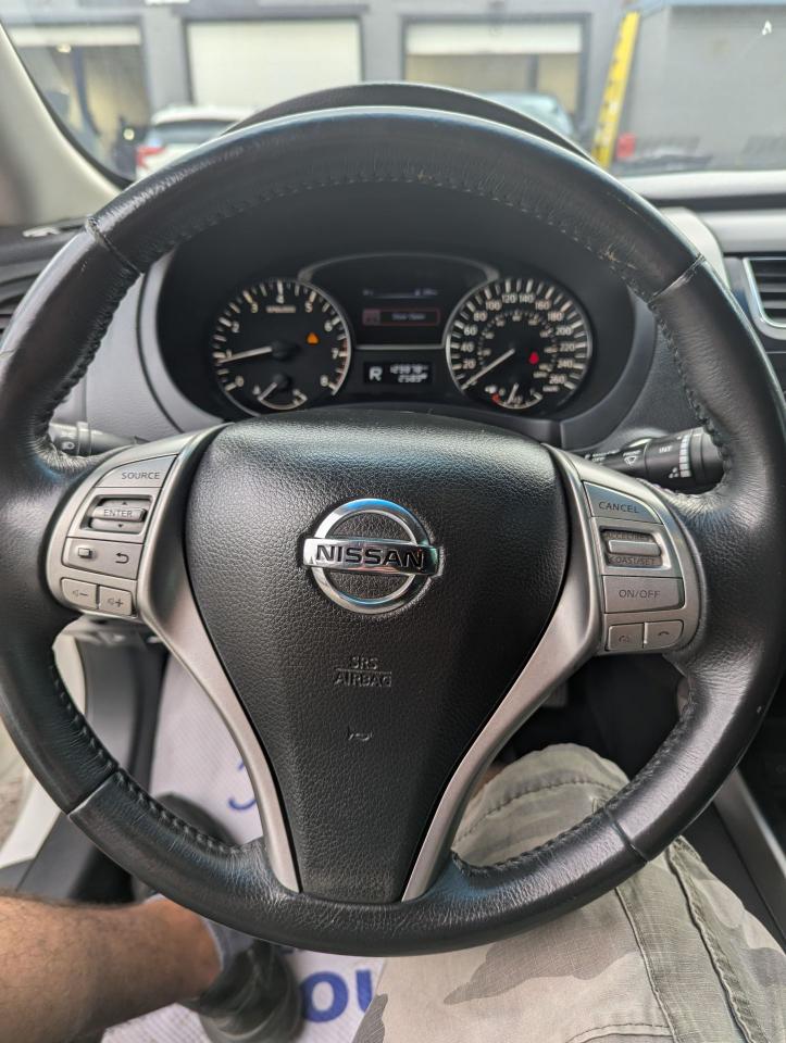 2015 Nissan Altima 2.5 SV - Photo #14
