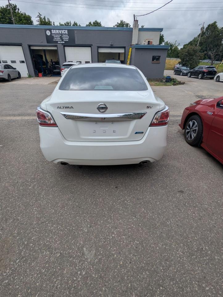 2015 Nissan Altima 2.5 SV - Photo #6