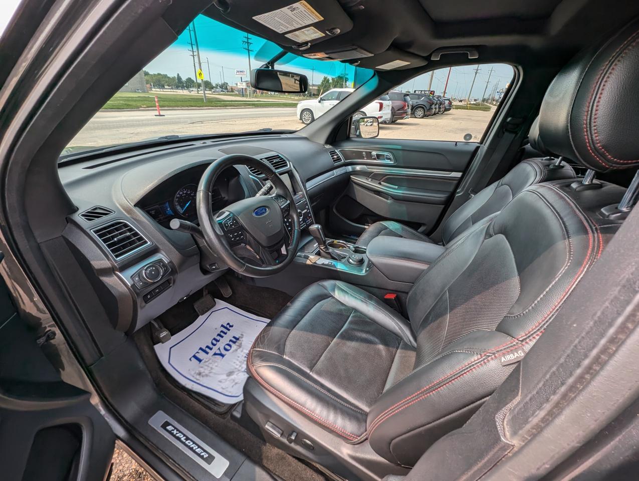 2016 Ford Explorer SPORT | NO ACCIDENTS | LOW KMS | TWIN TURBO - Photo #11