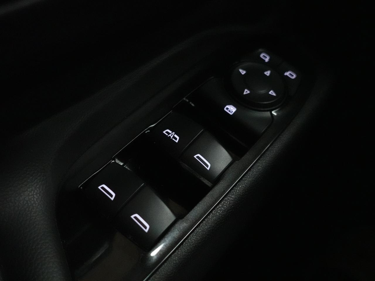 2023 Chevrolet Equinox PREMIER | AWD | Nav | Leather | Panoroof | CarPlay