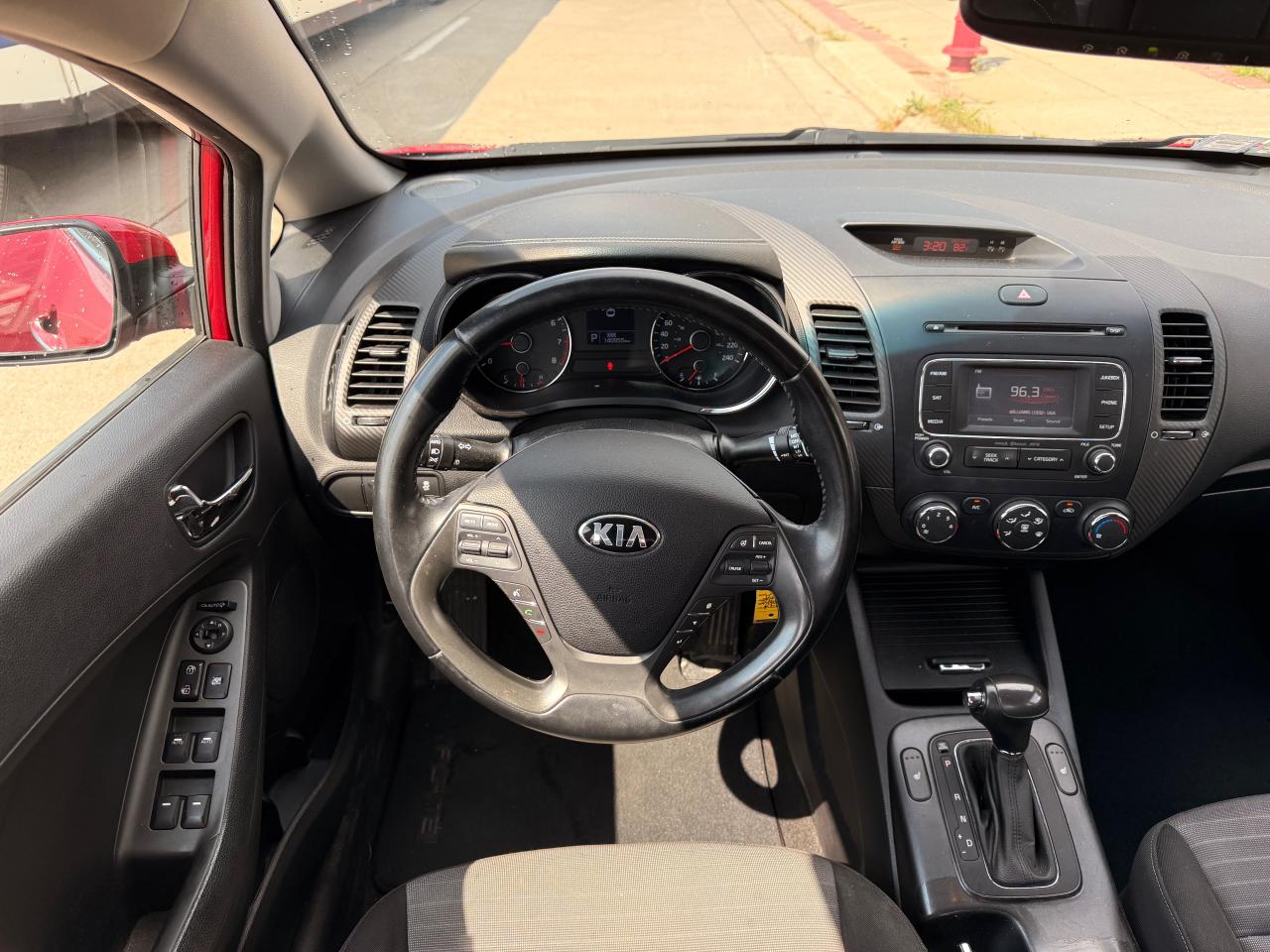 2014 Kia Forte 4dr Sdn Auto EX w/Sunroof - Photo #18