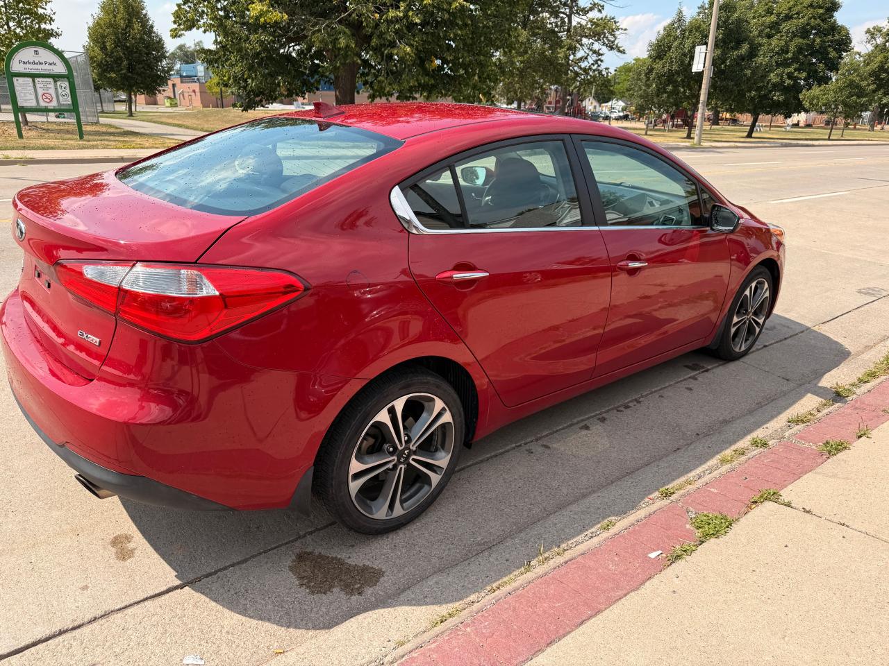2014 Kia Forte 4dr Sdn Auto EX w/Sunroof - Photo #10