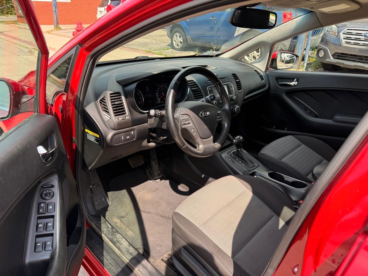 2014 Kia Forte 4dr Sdn Auto EX w/Sunroof - Photo #21