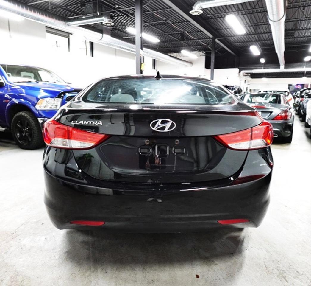 2013 Hyundai Elantra GL - LOW KM, NO ACCIDENT, WELL MAINTAINED - Photo #5
