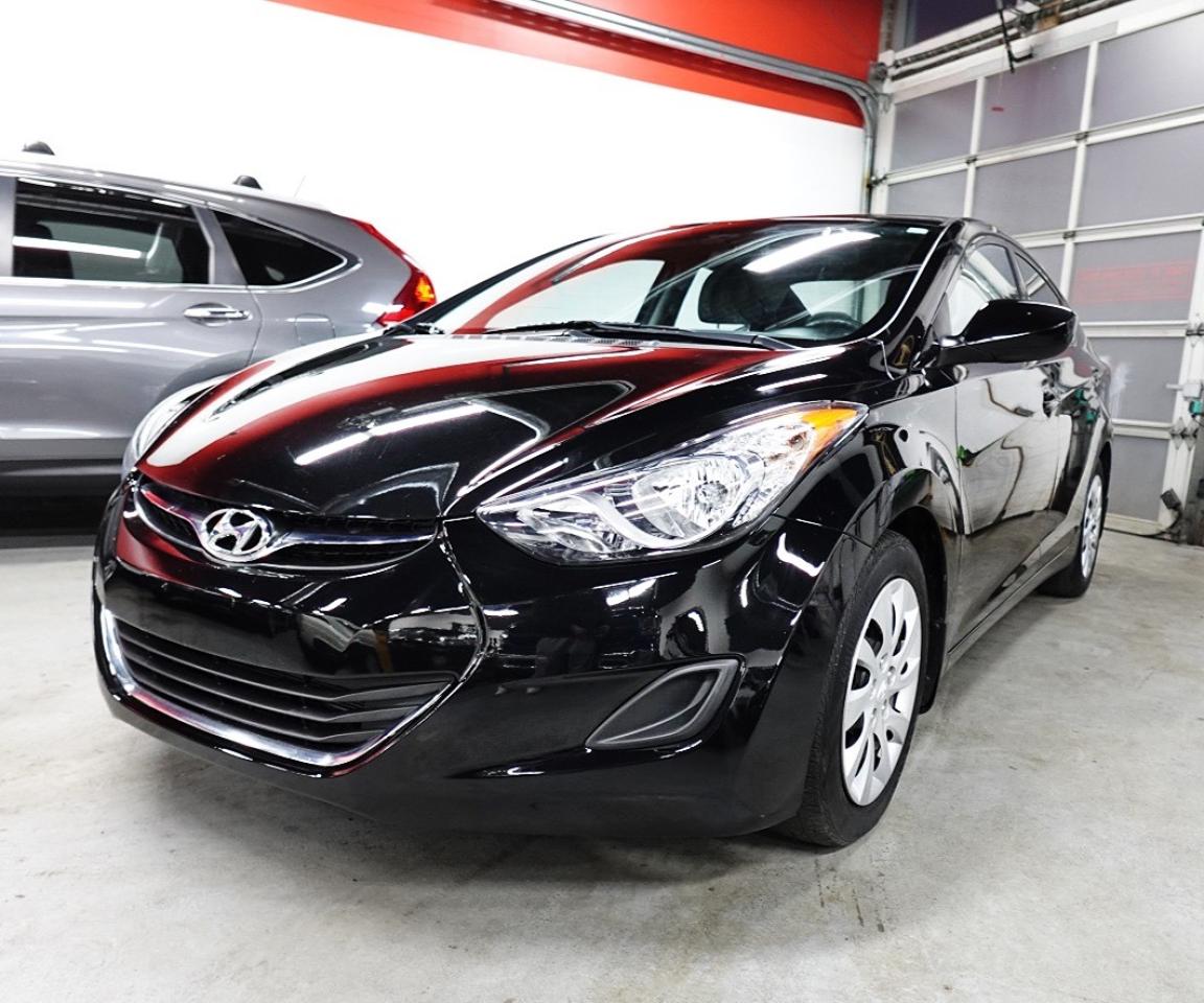 2013 Hyundai Elantra GL - LOW KM, NO ACCIDENT, WELL MAINTAINED Photo2