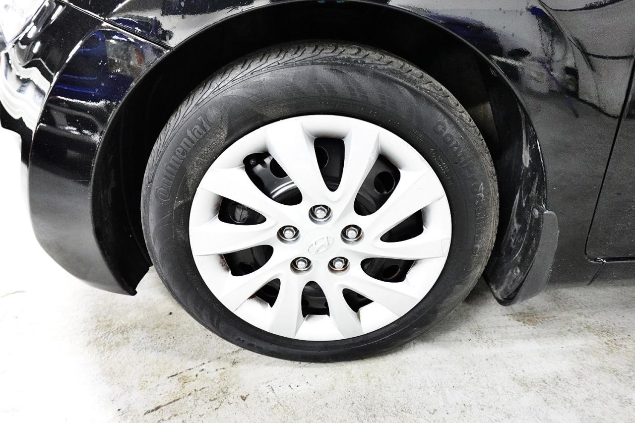 2013 Hyundai Elantra GL - LOW KM, NO ACCIDENT, WELL MAINTAINED - Photo #9