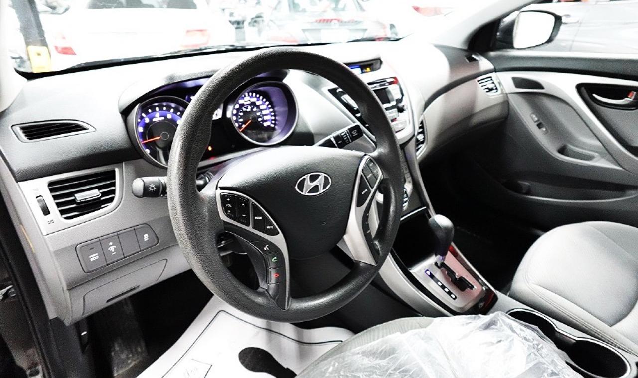 2013 Hyundai Elantra GL - LOW KM, NO ACCIDENT, WELL MAINTAINED - Photo #14