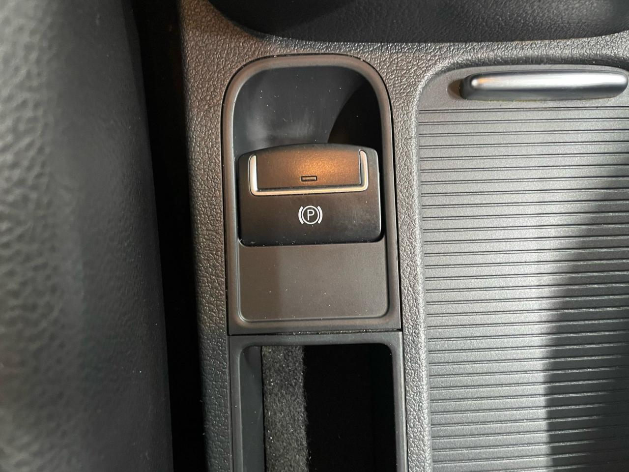 2015 Volkswagen Tiguan COMFORTLINE