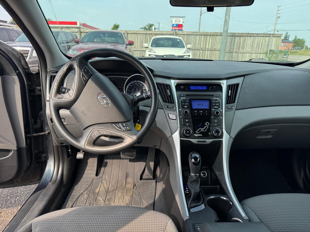 2011 Hyundai Sonata GL, AUTO, 4CYL, ONLY 45,000KMS, LOW KMS, CERTIFIED - Photo #13