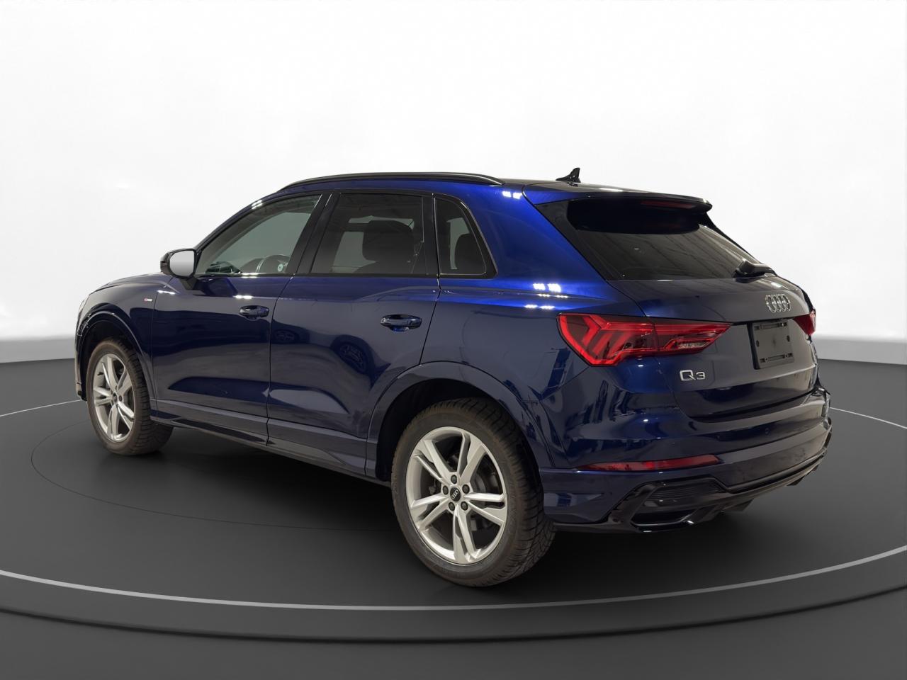 2021 Audi Q3 Technik - Photo #6