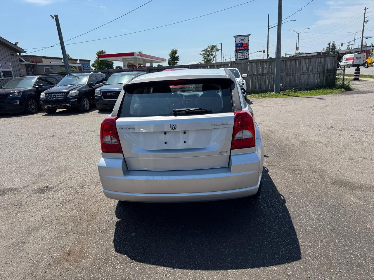 2010 Dodge Caliber SXT, AUTO, HATCH, ONLY 123KMS, AS IS SPECIAL - Photo #4