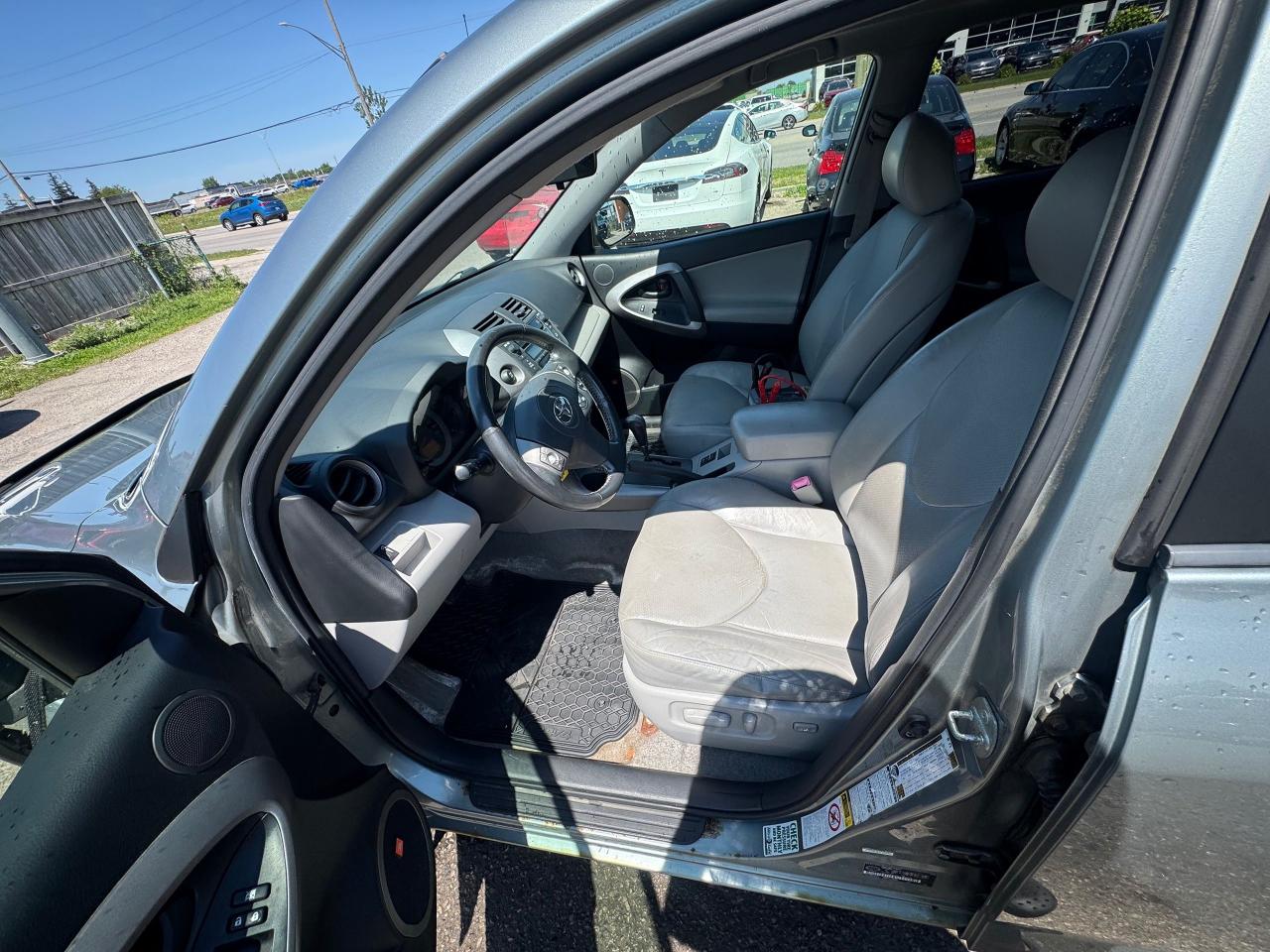 2008 Toyota RAV4 LIMITED, V6, LEATHER, 4X4, LOADED, AS IS SPECIAL - Photo #11