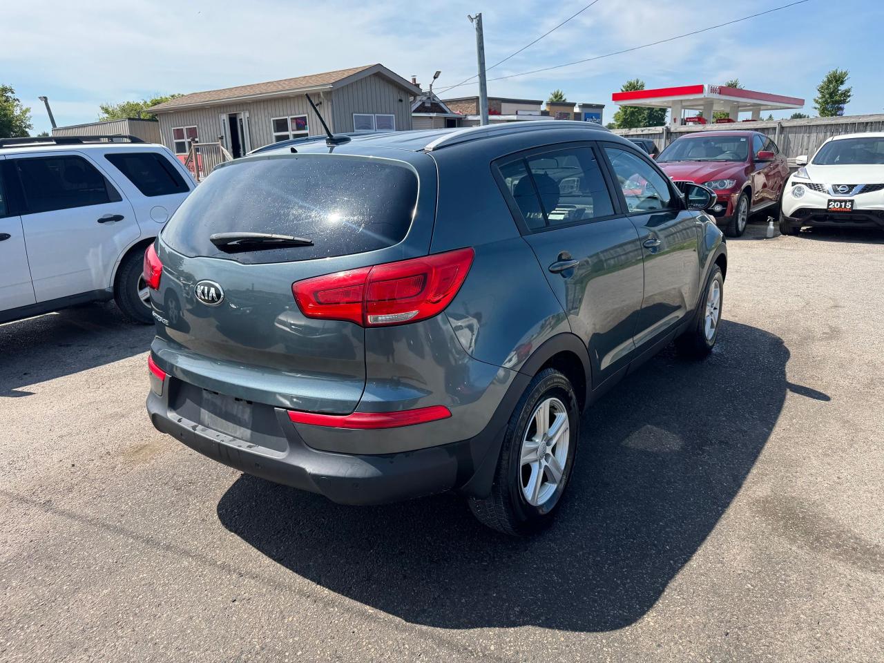 2014 Kia Sportage LX, AUTO, 4 CYL, ONLY 102KMS, ENGINE NOISY, AS IS Photo4