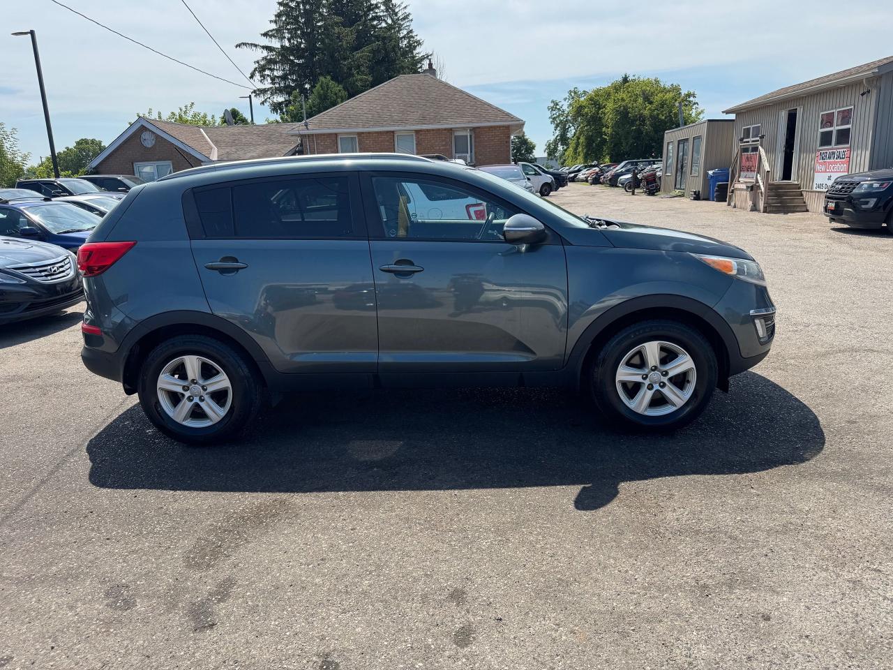 2014 Kia Sportage LX, AUTO, 4 CYL, ONLY 102KMS, ENGINE NOISY, AS IS - Photo #6