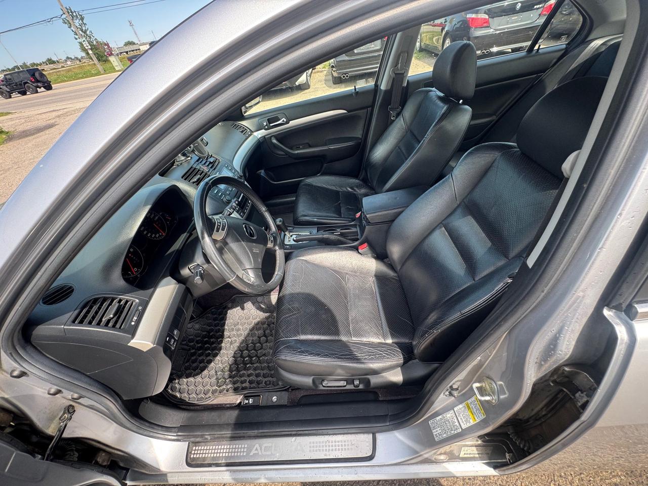 2005 Acura TSX LEATHER, SUNROOF, 4 CYL, RUNS WELL, AS IS SPECIAL - Photo #11