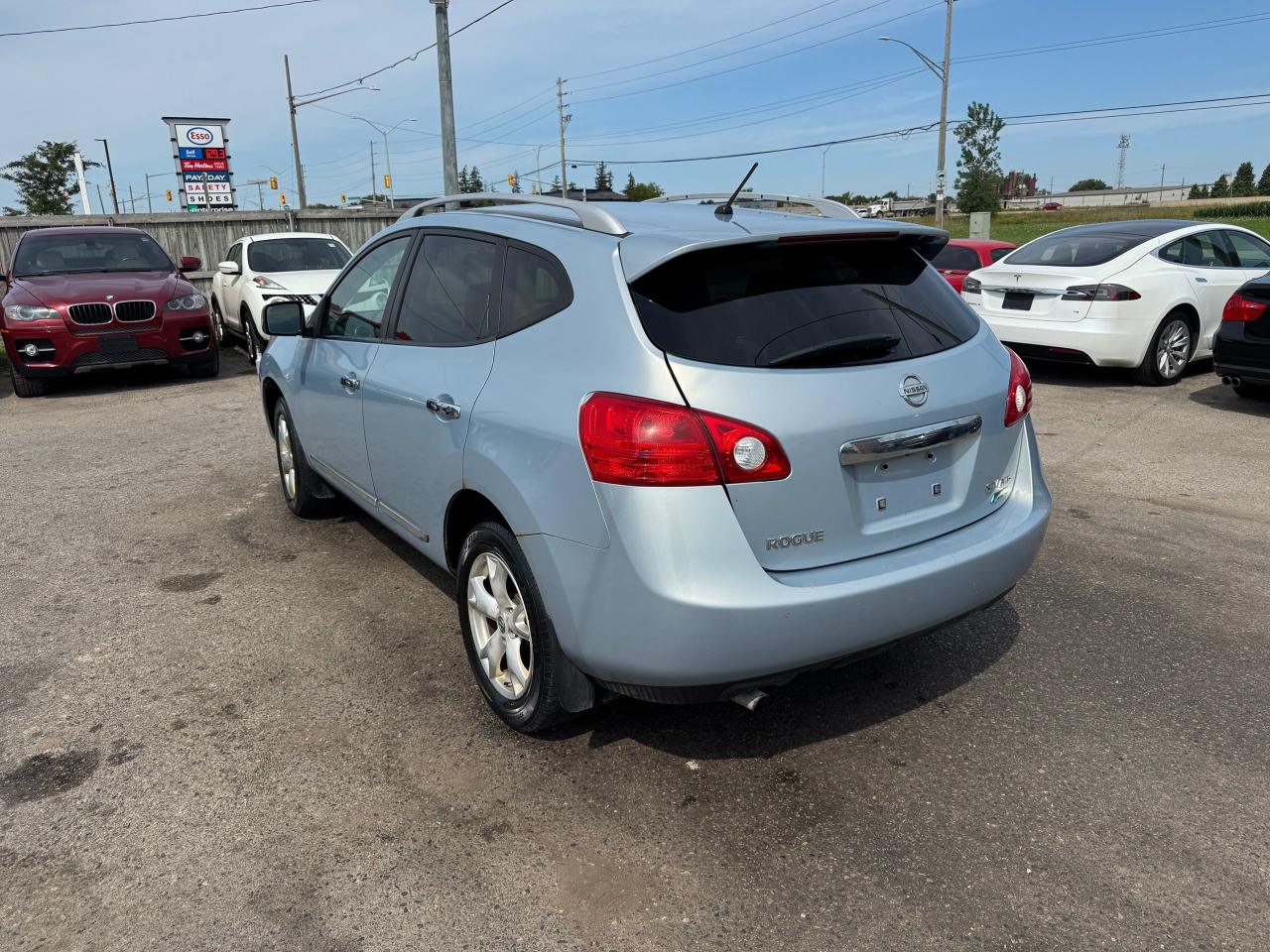 2011 Nissan Rogue SV, ALLOYS, 4 CYL, CAM, RUNS WELL, AS IS SPECIAL - Photo #3