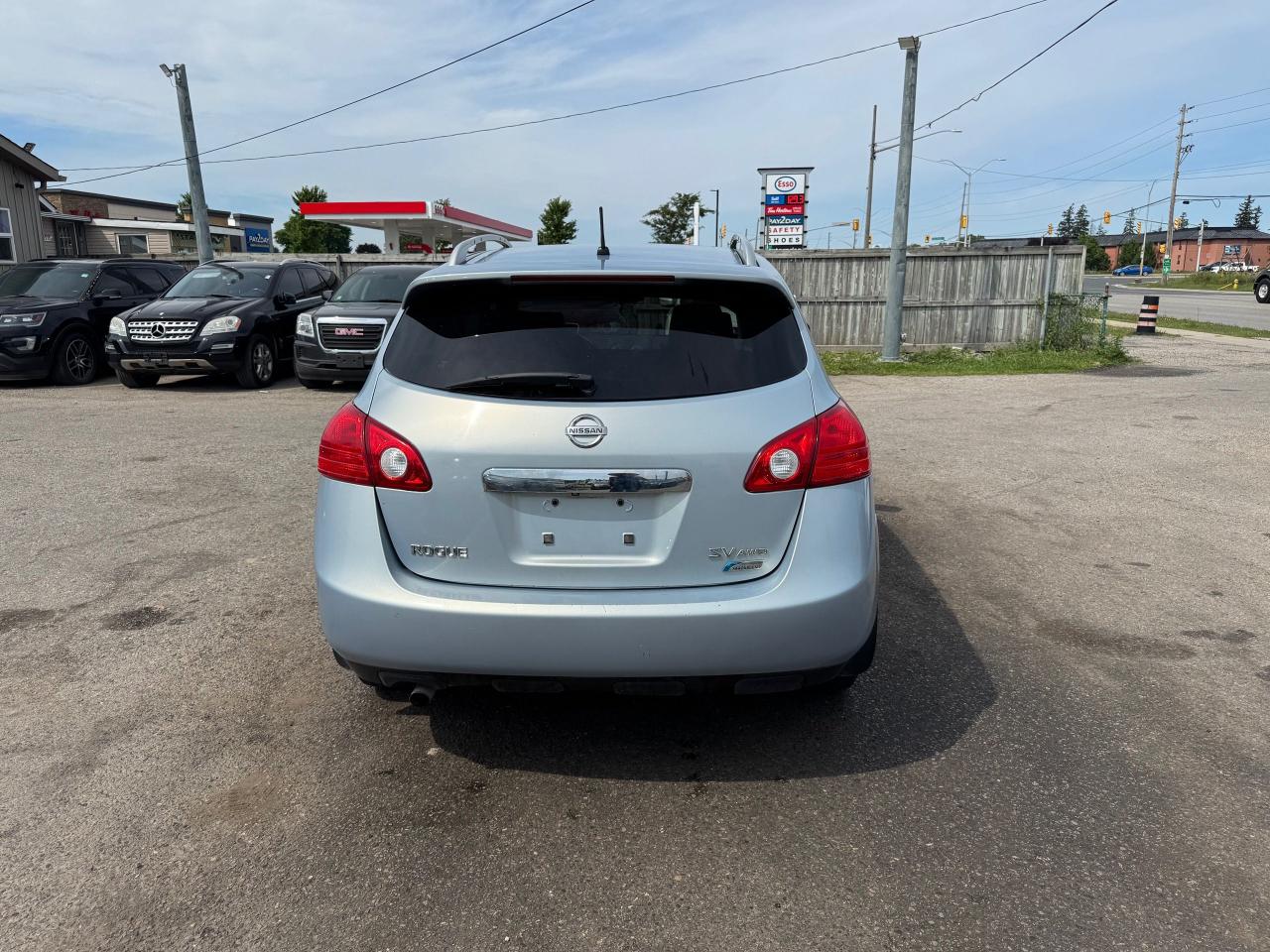 2011 Nissan Rogue SV, ALLOYS, 4 CYL, CAM, RUNS WELL, AS IS SPECIAL - Photo #4