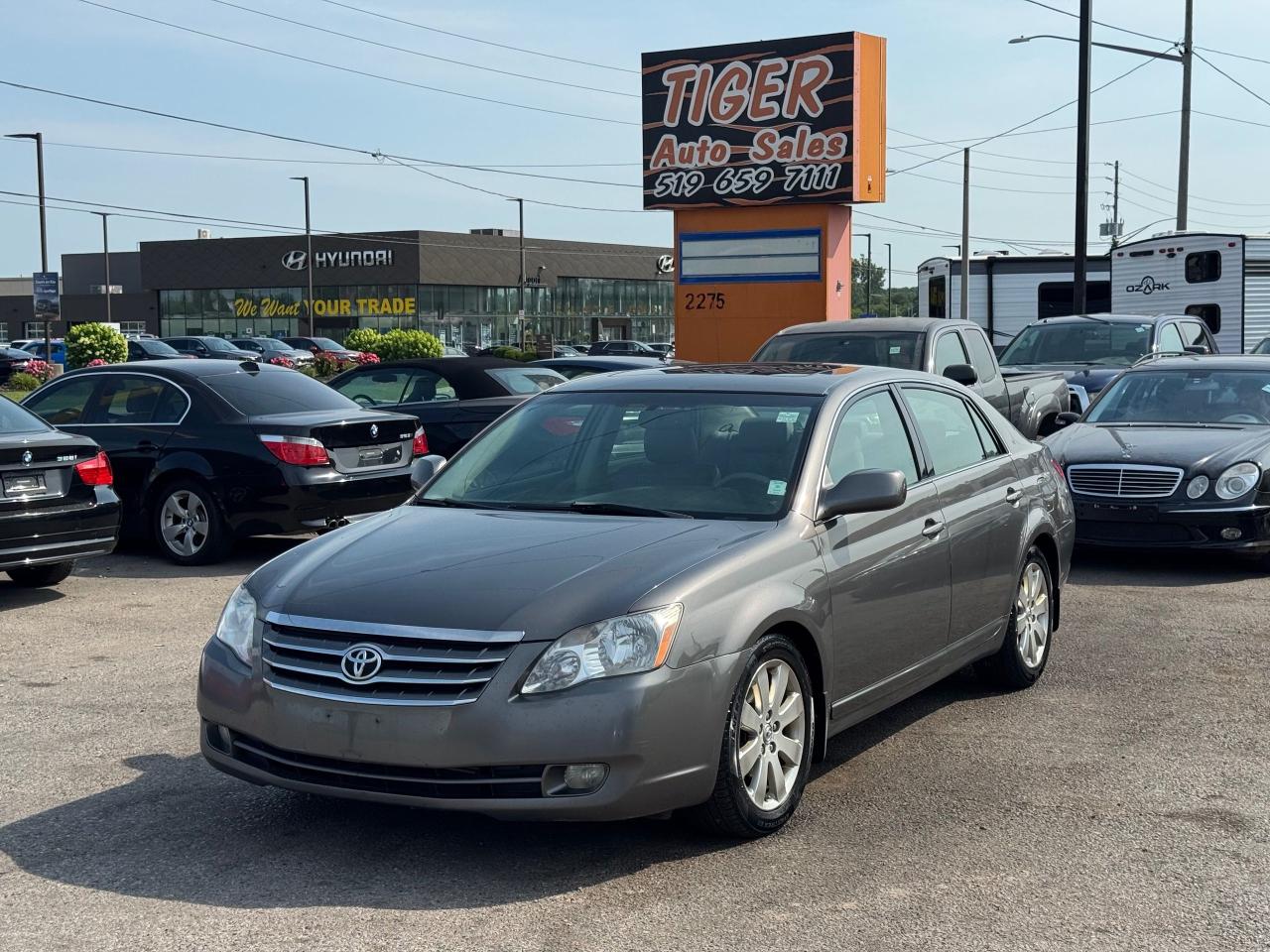Used 2007 Toyota Avalon XLS, LEATHER, LOADED, RUNS GREAT, AS IS SPECIAL for sale in London, ON
