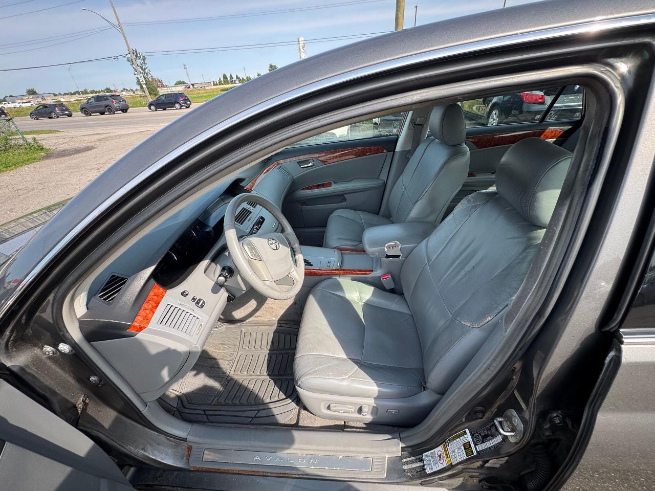 2007 Toyota Avalon XLS, LEATHER, LOADED, RUNS GREAT, AS IS SPECIAL - Photo #11