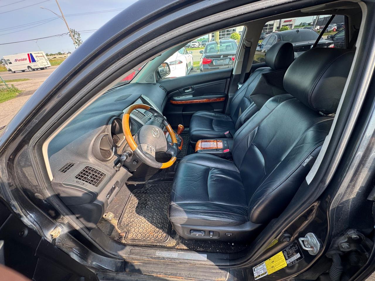 2005 Lexus RX 330 LEATHER, LOADED, ENGINE NEEDS REPAIR, DOES NOT RUN - Photo #11